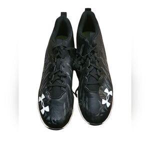 Under Armour Black and White Sports Cleats Size 9.5